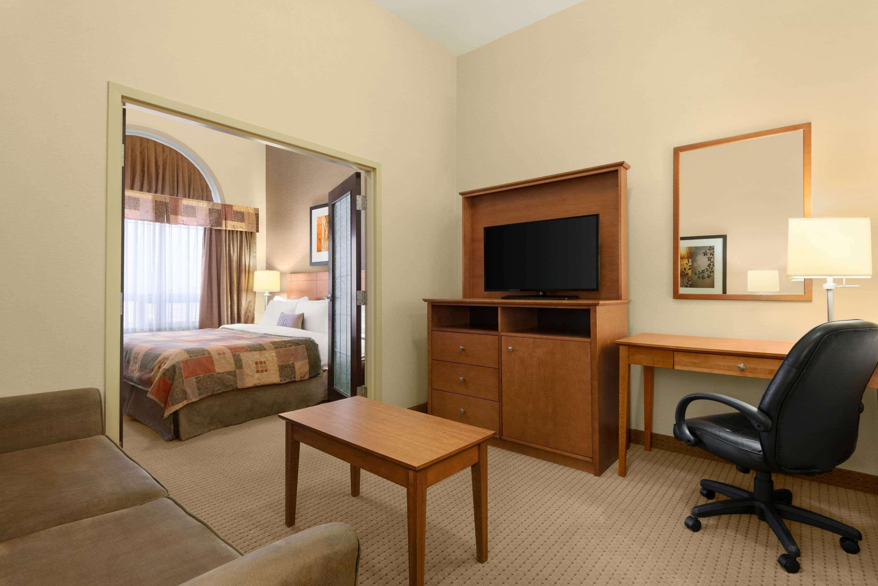 Ramada By Wyndham Drayton Valley Ngoại thất bức ảnh