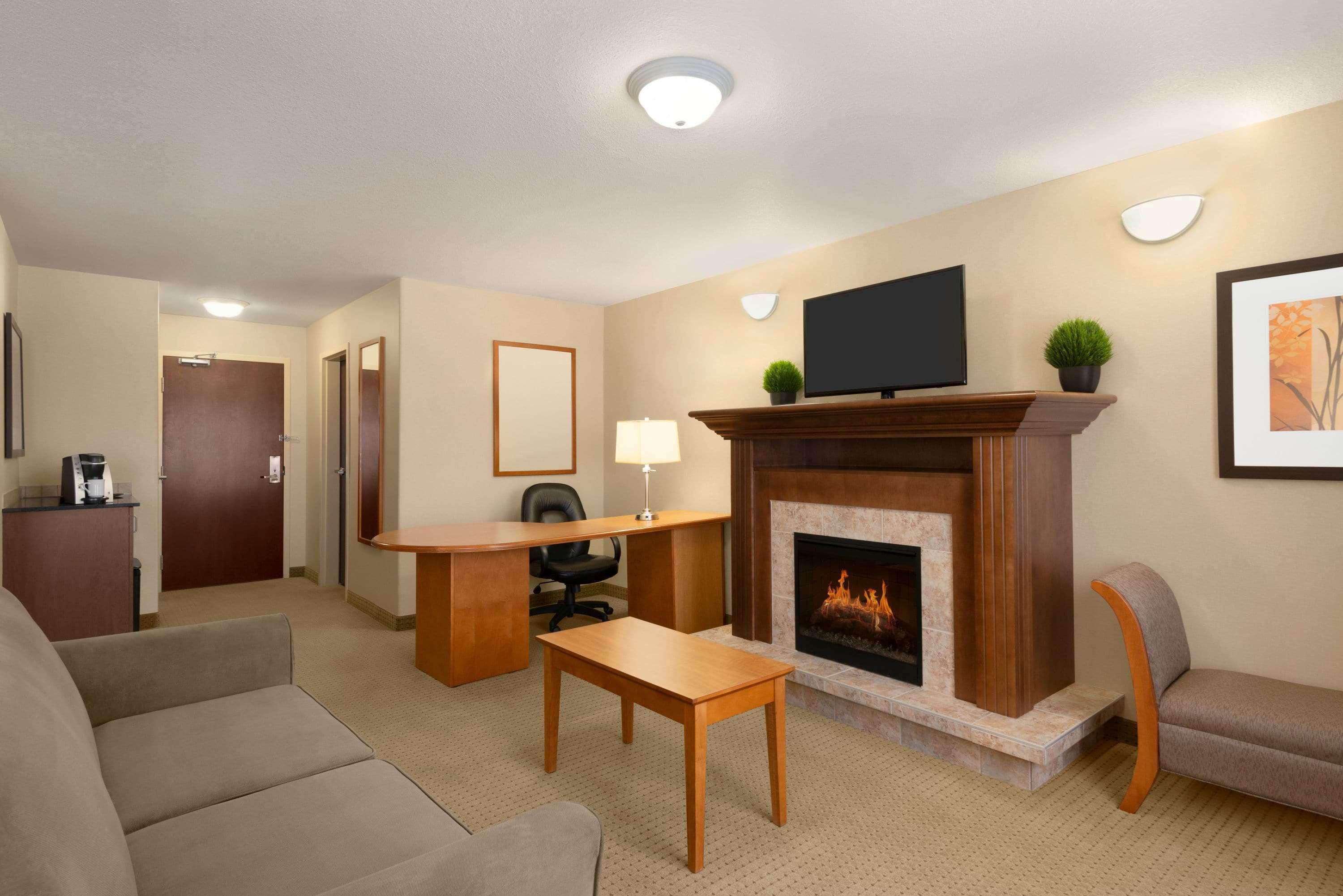 Ramada By Wyndham Drayton Valley Ngoại thất bức ảnh