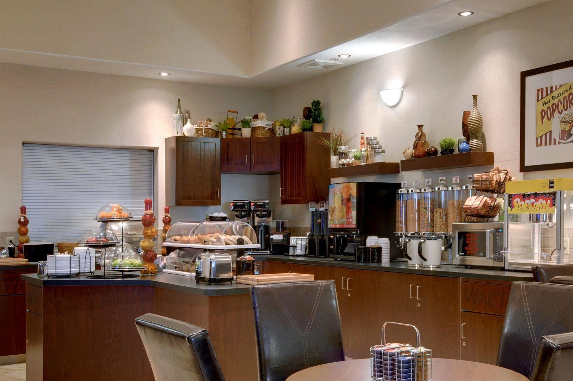 Ramada By Wyndham Drayton Valley Ngoại thất bức ảnh